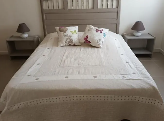 Maison Avec 2 Independants Gauriac